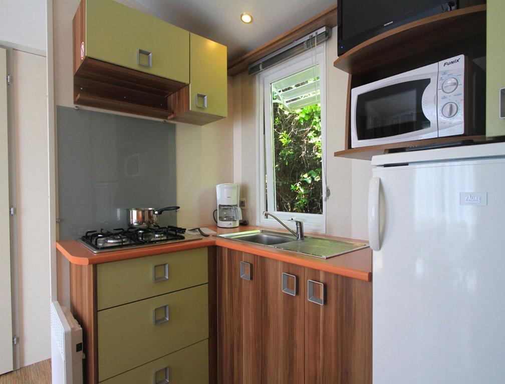 Camping Les Sables Blancs コンカルノー 部屋 写真